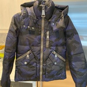 Authier Women’s Ski Outift - Size 4/Small.